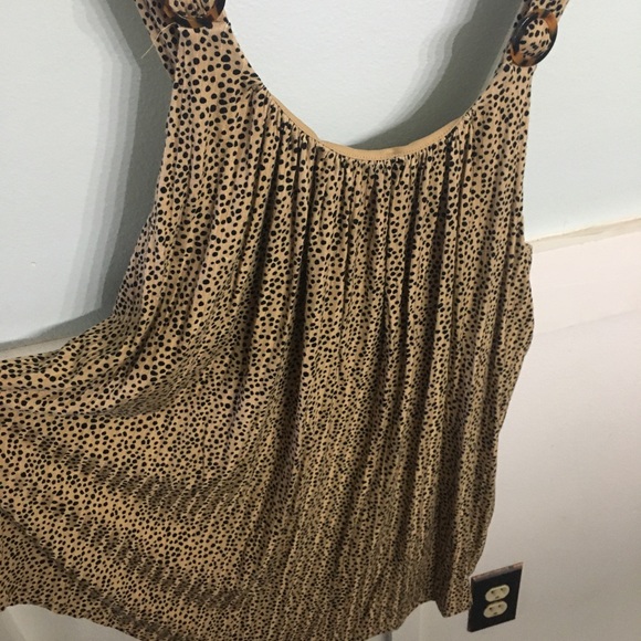 Maurices Tops - Maurices flowy tan / black tank - Size 0x